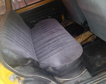 Жовтий ВАЗ 2102, об'ємом двигуна 1.2 л та пробігом 300 тис. км за 573 $, фото 7 на Automoto.ua