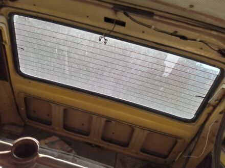 Желтый ВАЗ 2102, объемом двигателя 0 л и пробегом 300 тыс. км за 354 $, фото 1 на Automoto.ua