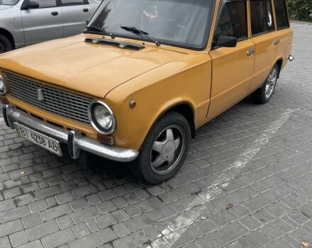 Желтый ВАЗ 2102, объемом двигателя 1.2 л и пробегом 30 тыс. км за 1400 $, фото 1 на Automoto.ua