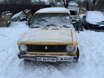 Жовтий ВАЗ 2102, об'ємом двигуна 1.5 л та пробігом 150 тис. км за 367 $, фото 1 на Automoto.ua
