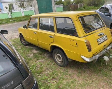 Желтый ВАЗ 2102, объемом двигателя 1 л и пробегом 340 тыс. км за 481 $, фото 1 на Automoto.ua