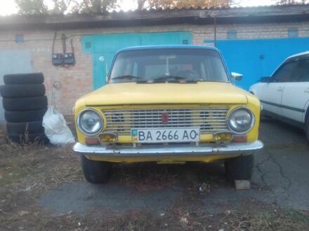 ВАЗ 2102 1980 у Кропивницькому (Кіровограді) на Automoto.ua Жовтий ВАЗ 2102, об'ємом двигуна 1.2 л та пробігом 38 тис. км за 650 $, фото 1 на Automoto.ua