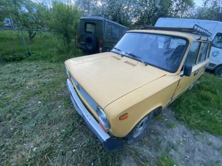 ВАЗ 2102 1980 в Косове на Automoto.ua Желтый ВАЗ 2102, объемом двигателя 1.3 л и пробегом 200 тыс. км за 350 $, фото 1 на Automoto.ua