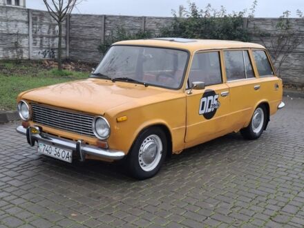 Желтый ВАЗ 2102, объемом двигателя 1.6 л и пробегом 40 тыс. км за 950 $, фото 1 на Automoto.ua