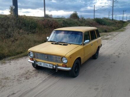 ВАЗ 2102 1982 в Яворове на Automoto.ua Желтый ВАЗ 2102, объемом двигателя 1.2 л и пробегом 100 тыс. км за 440 $, фото 1 на Automoto.ua