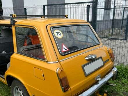 Желтый ВАЗ 2102, объемом двигателя 0 л и пробегом 150 тыс. км за 847 $, фото 1 на Automoto.ua
