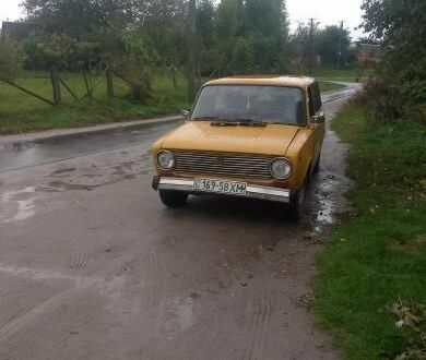 ВАЗ 2102 1984 в Хмельнике на Automoto.ua Желтый ВАЗ 2102, объемом двигателя 1.6 л и пробегом 12 тыс. км за 428 $, фото 1 на Automoto.ua