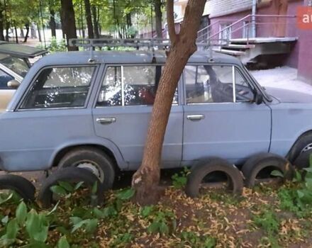 Серый ВАЗ 2102, объемом двигателя 1.3 л и пробегом 60 тыс. км за 723 $, фото 2 на Automoto.ua