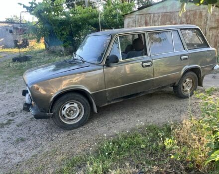Серый ВАЗ 2102, объемом двигателя 1.3 л и пробегом 350 тыс. км за 400 $, фото 1 на Automoto.ua