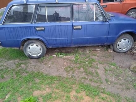 ВАЗ 2102 1974 у Чернівцях на Automoto.ua Синій ВАЗ 2102, об'ємом двигуна 1.3 л та пробігом 87 тис. км за 500 $, фото 1 на Automoto.ua
