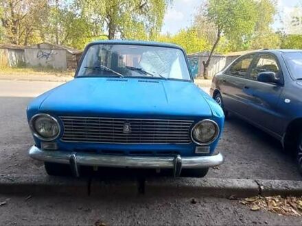 ВАЗ 2102 1979 в Ужгороде на Automoto.ua Синий ВАЗ 2102, объемом двигателя 1.2 л и пробегом 80 тыс. км за 400 $, фото 1 на Automoto.ua