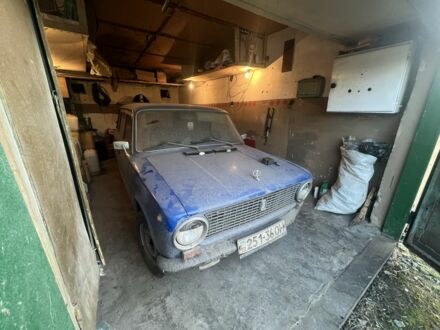ВАЗ 2102 1987 у Миргороде на Automoto.ua Синій ВАЗ 2102, об'ємом двигуна 0 л та пробігом 1000 тис. км за 250 $, фото 1 на Automoto.ua