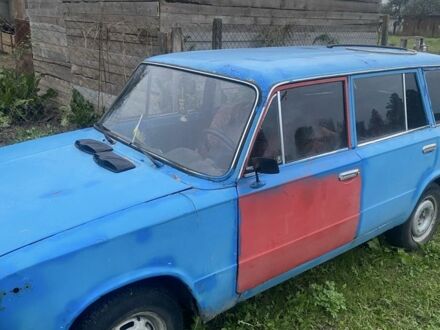 ВАЗ 2102 1989 у Сарнах на Automoto.ua Синій ВАЗ 2102, об'ємом двигуна 1.3 л та пробігом 200 тис. км за 280 $, фото 1 на Automoto.ua