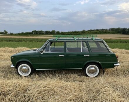 ВАЗ 2102 1977 в Каменке на Automoto.ua Зеленый ВАЗ 2102, объемом двигателя 0 л и пробегом 100 тыс. км за 7500 $, фото 7 на Automoto.ua