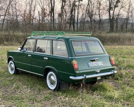 ВАЗ 2102 1977 в Каменке на Automoto.ua Зеленый ВАЗ 2102, объемом двигателя 0 л и пробегом 100 тыс. км за 7500 $, фото 2 на Automoto.ua