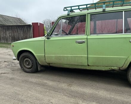 Зеленый ВАЗ 2102, объемом двигателя 0 л и пробегом 70 тыс. км за 500 $, фото 2 на Automoto.ua