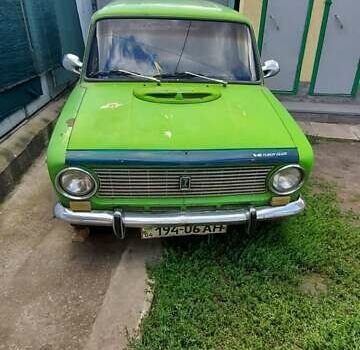 Зелений ВАЗ 2102, об'ємом двигуна 1.5 л та пробігом 300 тис. км за 450 $, фото 1 на Automoto.ua