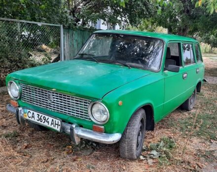 Зеленый ВАЗ 2102, объемом двигателя 0 л и пробегом 300 тыс. км за 528 $, фото 3 на Automoto.ua