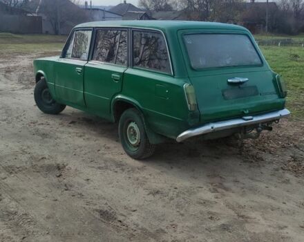Зеленый ВАЗ 2102, объемом двигателя 1.5 л и пробегом 35 тыс. км за 400 $, фото 2 на Automoto.ua