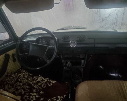 Белый ВАЗ 2103, объемом двигателя 1.5 л и пробегом 25 тыс. км за 358 $, фото 5 на Automoto.ua