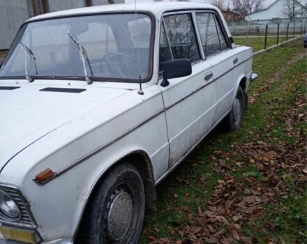 Белый ВАЗ 2103, объемом двигателя 1.3 л и пробегом 100 тыс. км за 650 $, фото 3 на Automoto.ua