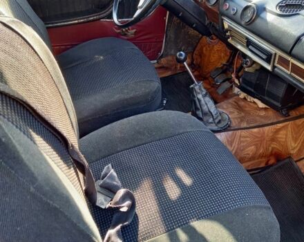 Белый ВАЗ 2103, объемом двигателя 1.5 л и пробегом 200 тыс. км за 355 $, фото 4 на Automoto.ua