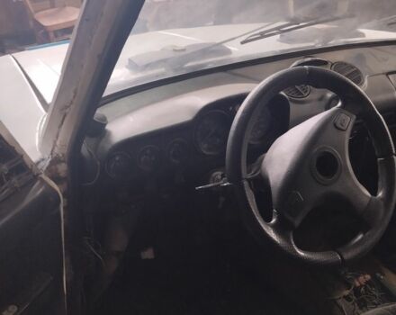 Белый ВАЗ 2103, объемом двигателя 0 л и пробегом 288 тыс. км за 238 $, фото 5 на Automoto.ua