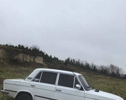 Белый ВАЗ 2103, объемом двигателя 1.5 л и пробегом 43 тыс. км за 616 $, фото 3 на Automoto.ua