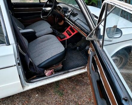 ВАЗ 2103 1974 в Кривом Роге на Automoto.ua Белый ВАЗ 2103, объемом двигателя 1.5 л и пробегом 0 тыс. км за 500 $, фото 2 на Automoto.ua