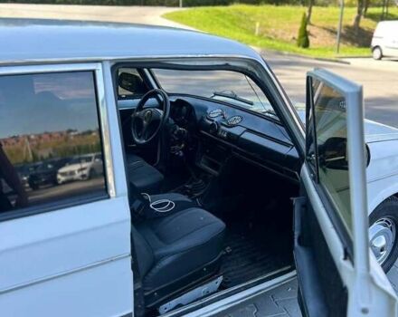 Белый ВАЗ 2103, объемом двигателя 0 л и пробегом 350 тыс. км за 800 $, фото 3 на Automoto.ua