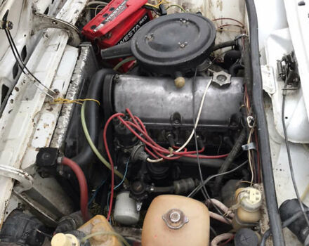 Белый ВАЗ 2103, объемом двигателя 1.5 л и пробегом 43 тыс. км за 616 $, фото 7 на Automoto.ua