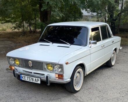 Белый ВАЗ 2103, объемом двигателя 1.5 л и пробегом 30 тыс. км за 1200 $, фото 2 на Automoto.ua
