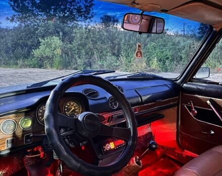 Белый ВАЗ 2103, объемом двигателя 0 л и пробегом 1 тыс. км за 950 $, фото 4 на Automoto.ua