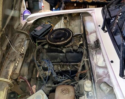 Белый ВАЗ 2103, объемом двигателя 1.5 л и пробегом 200 тыс. км за 850 $, фото 7 на Automoto.ua