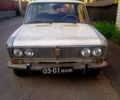 Белый ВАЗ 2103, объемом двигателя 1.5 л и пробегом 200 тыс. км за 200 $, фото 1 на Automoto.ua