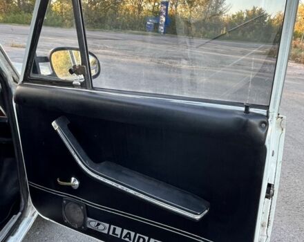 Белый ВАЗ 2103, объемом двигателя 1.5 л и пробегом 80 тыс. км за 1100 $, фото 9 на Automoto.ua