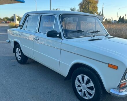 Белый ВАЗ 2103, объемом двигателя 1.5 л и пробегом 80 тыс. км за 1100 $, фото 2 на Automoto.ua