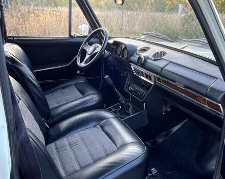 Белый ВАЗ 2103, объемом двигателя 1.5 л и пробегом 80 тыс. км за 1100 $, фото 10 на Automoto.ua