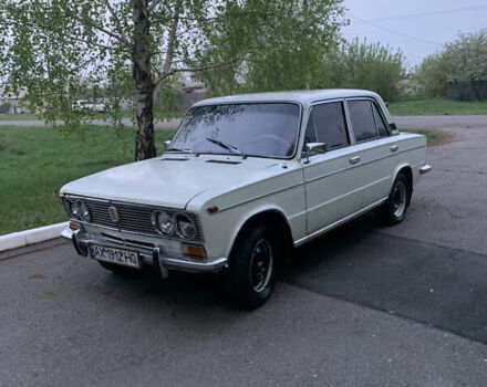 Белый ВАЗ 2103, объемом двигателя 1.6 л и пробегом 184 тыс. км за 750 $, фото 3 на Automoto.ua