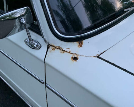 Белый ВАЗ 2103, объемом двигателя 1.6 л и пробегом 184 тыс. км за 750 $, фото 10 на Automoto.ua