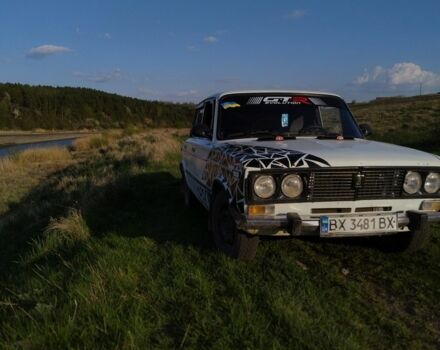 Белый ВАЗ 2103, объемом двигателя 1.5 л и пробегом 150 тыс. км за 599 $, фото 2 на Automoto.ua