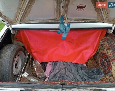 Білий ВАЗ 2103, об'ємом двигуна 1.5 л та пробігом 250 тис. км за 450 $, фото 4 на Automoto.ua