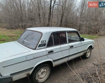 Білий ВАЗ 2103, об'ємом двигуна 1.5 л та пробігом 250 тис. км за 450 $, фото 3 на Automoto.ua