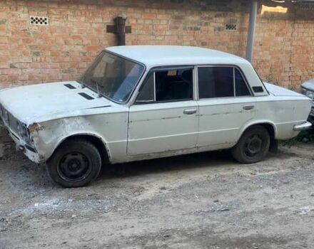 Білий ВАЗ 2103, об'ємом двигуна 0 л та пробігом 999 тис. км за 200 $, фото 1 на Automoto.ua