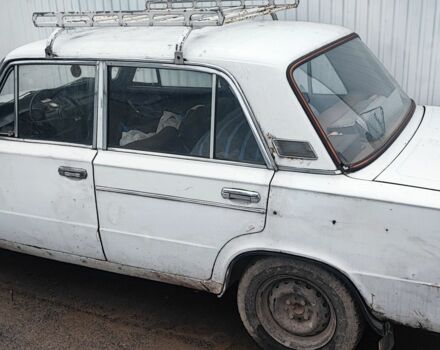 Белый ВАЗ 2103, объемом двигателя 2 л и пробегом 86 тыс. км за 285 $, фото 1 на Automoto.ua