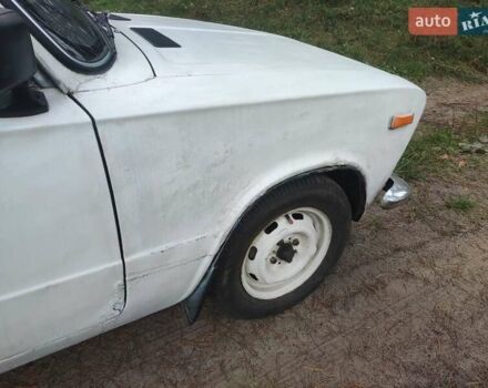 Белый ВАЗ 2103, объемом двигателя 1.5 л и пробегом 110 тыс. км за 700 $, фото 3 на Automoto.ua