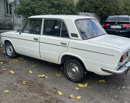 ВАЗ 2103 1979 в Каменское - Днепродзержинск на Automoto.ua Белый ВАЗ 2103, объемом двигателя 1.3 л и пробегом 88 тыс. км за 546 $, фото 6 на Automoto.ua