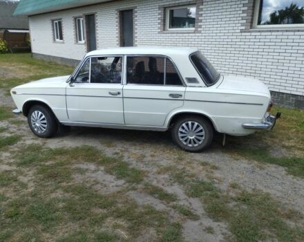 Білий ВАЗ 2103, об'ємом двигуна 1.5 л та пробігом 100 тис. км за 800 $, фото 2 на Automoto.ua