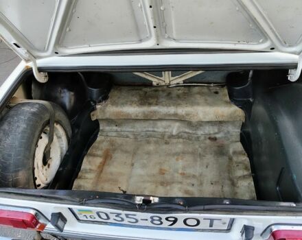 Белый ВАЗ 2103, объемом двигателя 0 л и пробегом 789 тыс. км за 1000 $, фото 13 на Automoto.ua