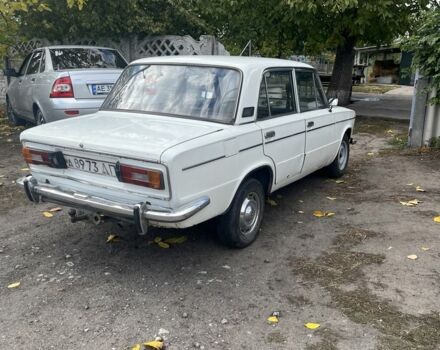 Белый ВАЗ 2103, объемом двигателя 1.2 л и пробегом 88 тыс. км за 607 $, фото 2 на Automoto.ua